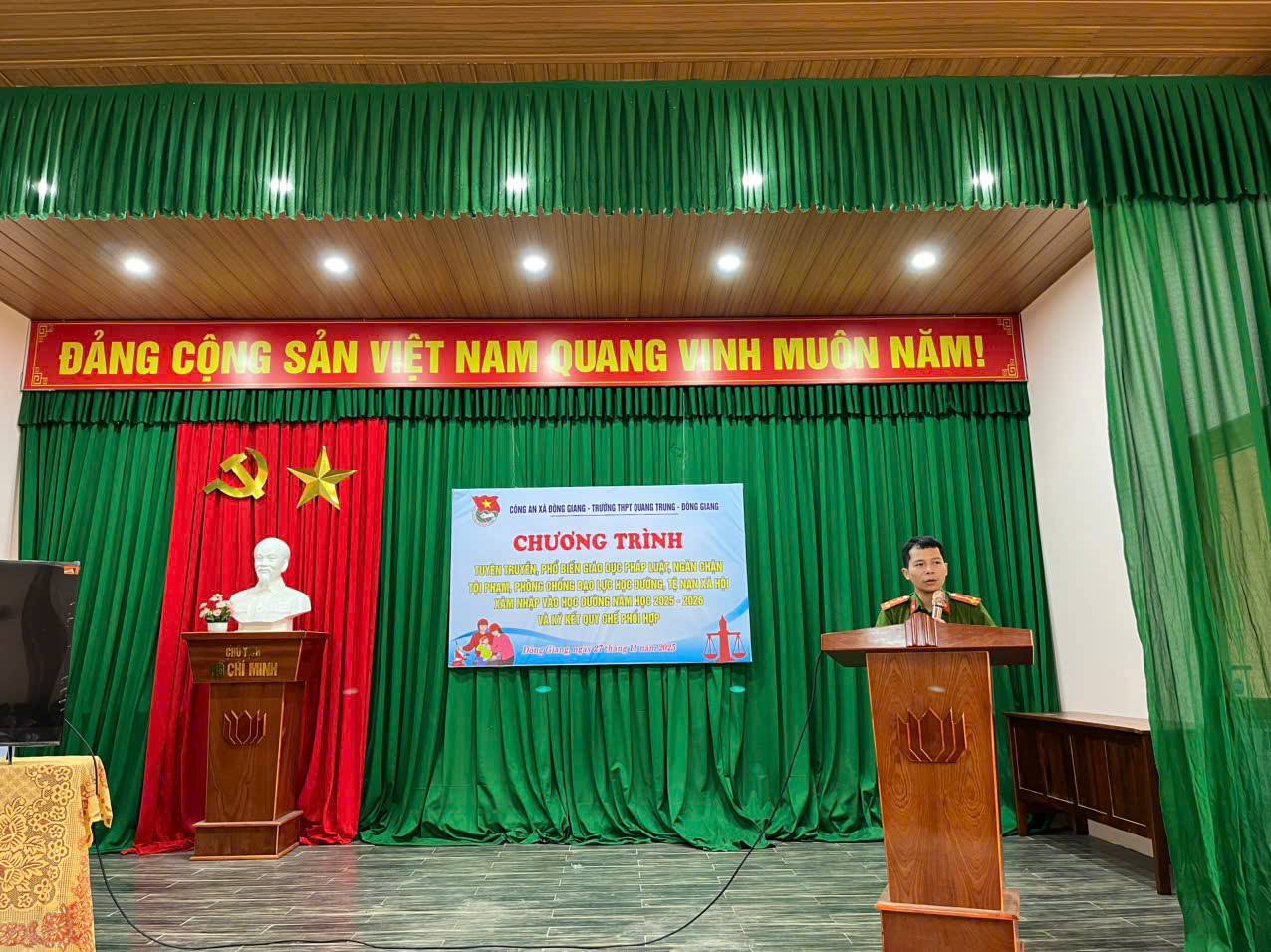anh tin bai